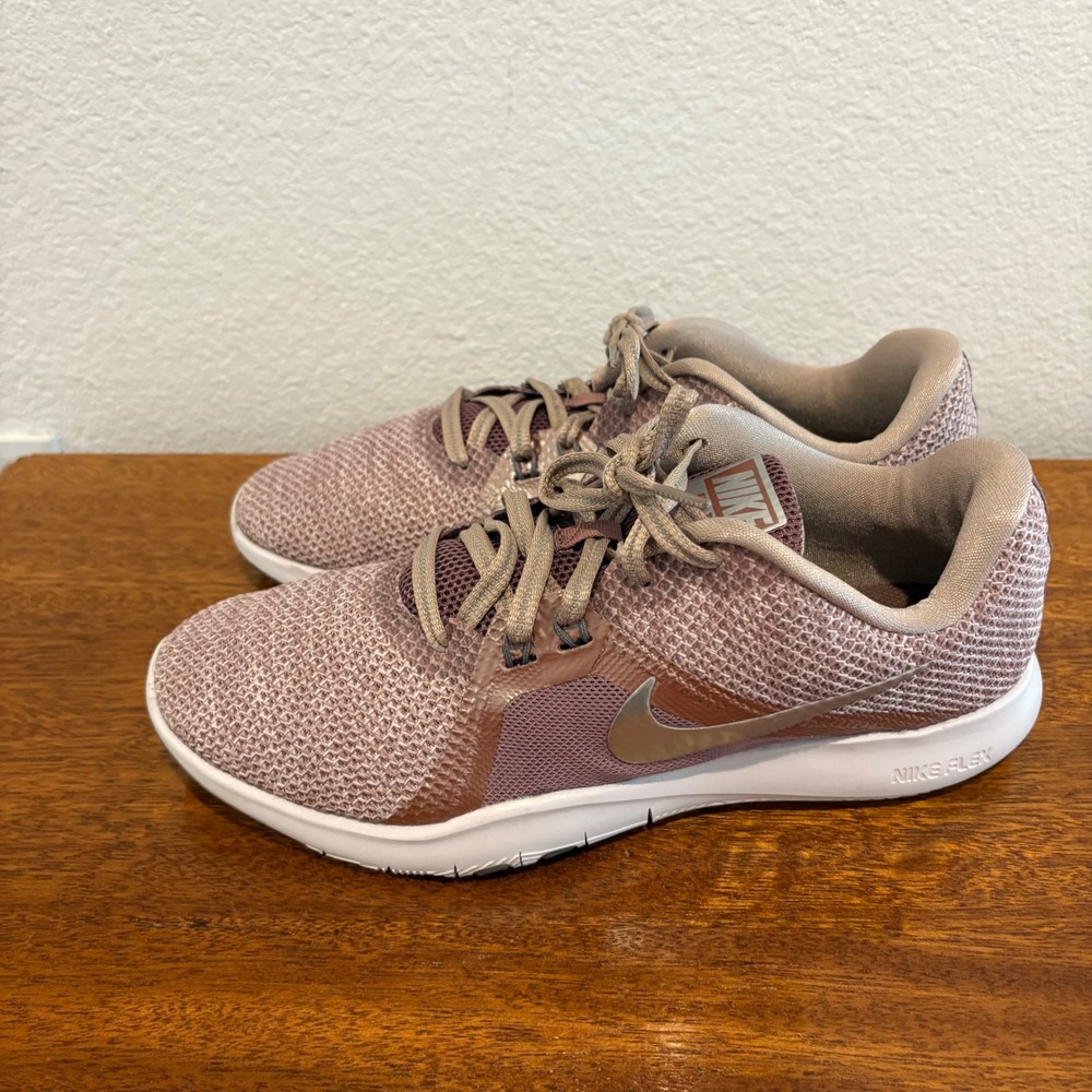 Nike Flex TR 8 Women's Size 8.5 Smokey Mauve Diffused Training Shoes 924340-200